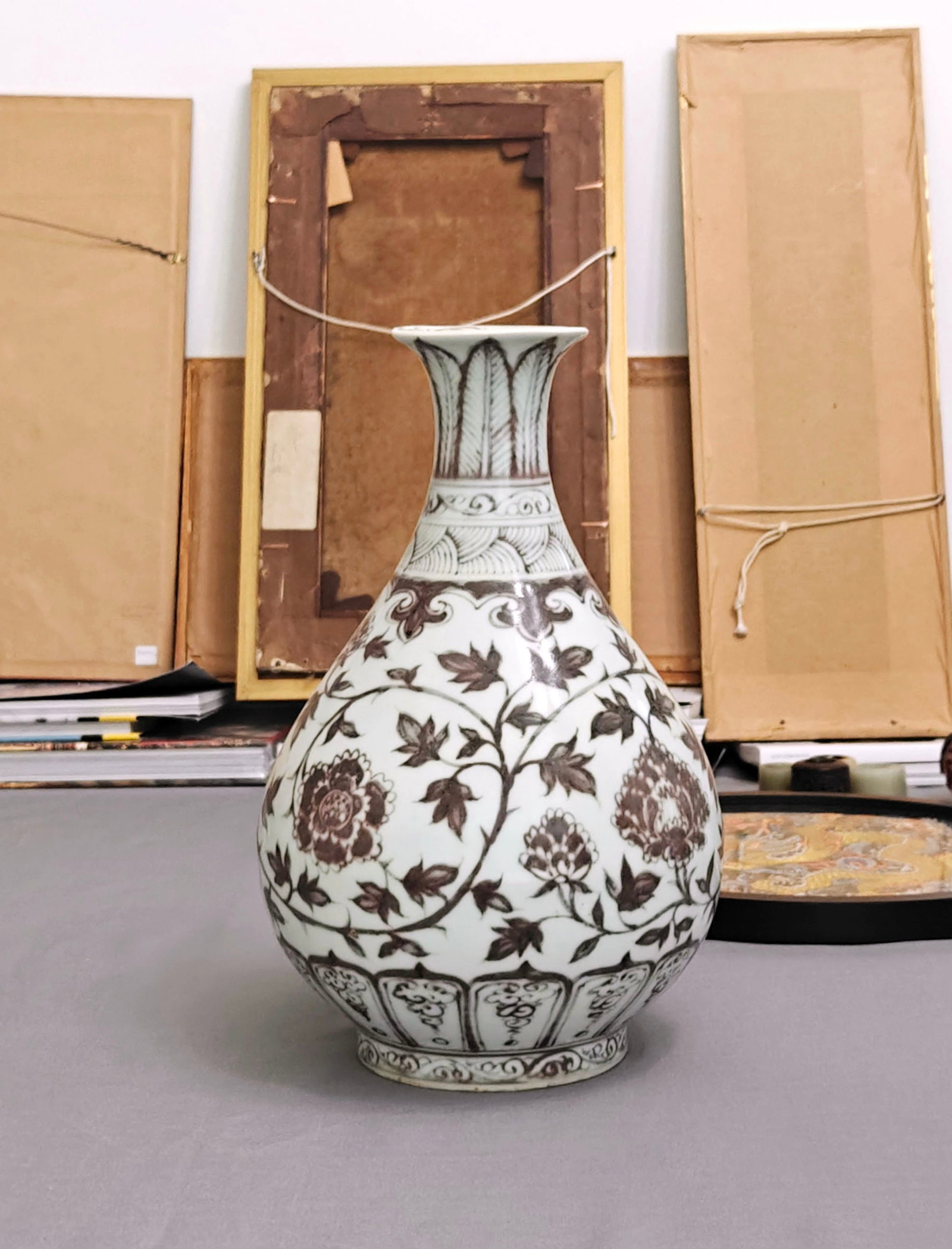 Chinese Copper-Red 'Floral' Vase - 8