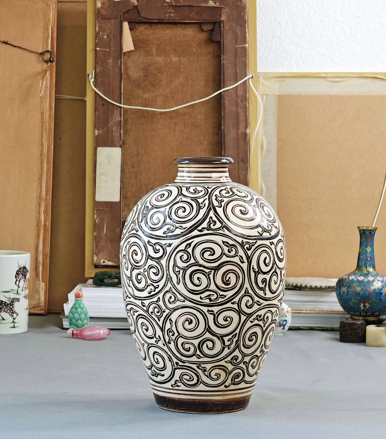 Chinese Cizhou Vase - 10