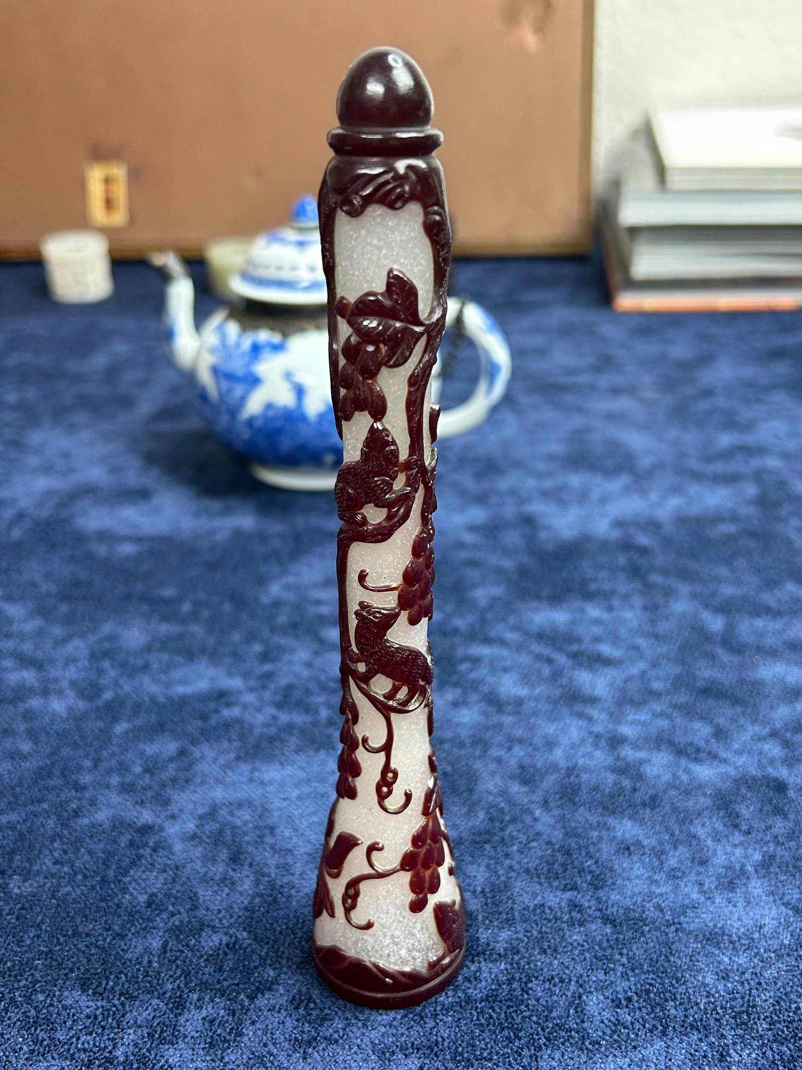 Chinese Ruby-Overlay Glass Brush Handle - 3