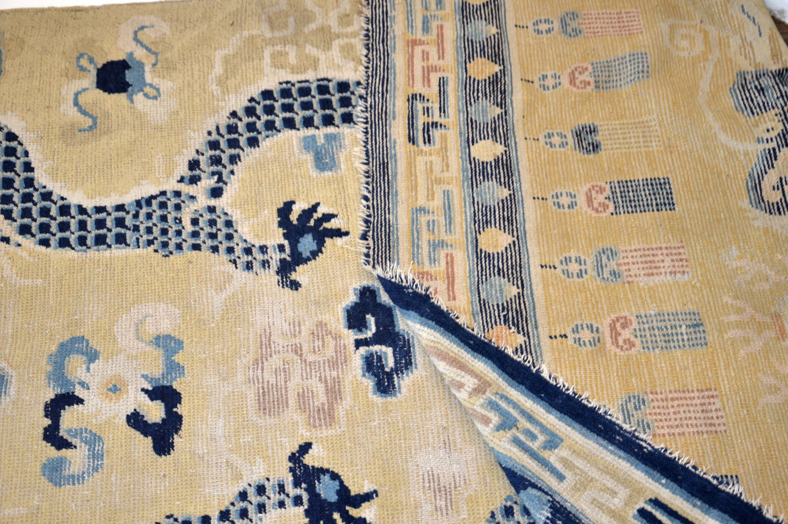 Chinese Imperial 'Dragon' Wool Carpet - 9