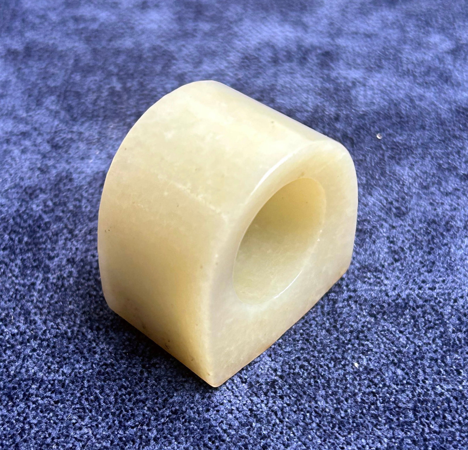 Chinese Carved Jade Archer's Ring - 3
