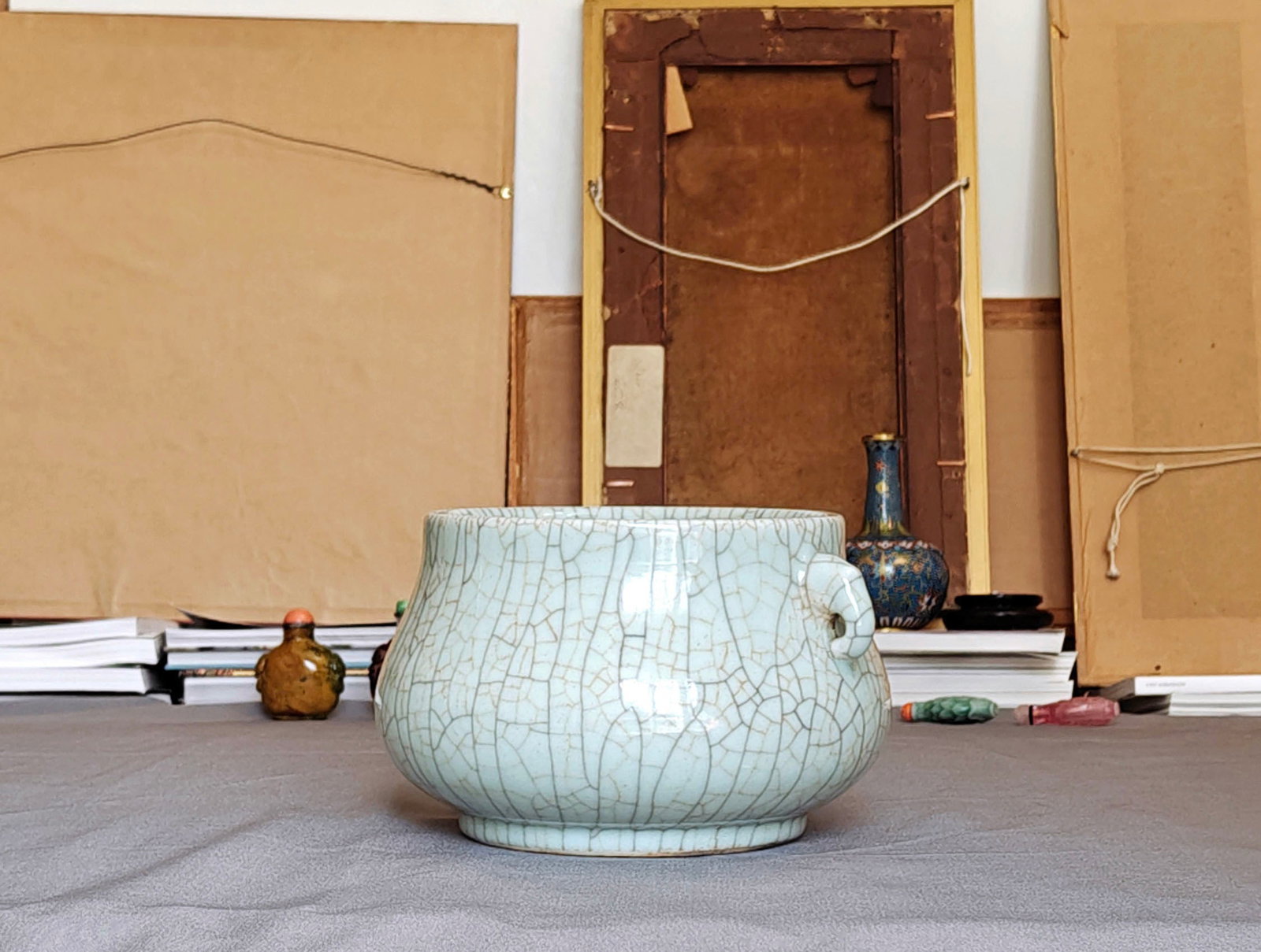 Chinese Crackle-Glazed Censer - 8