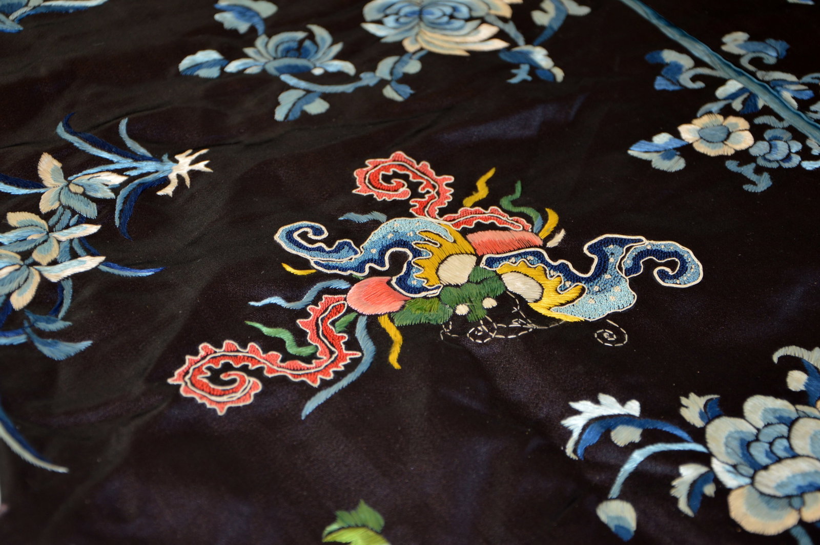 Chinese Embroidered Silk Robe - 11
