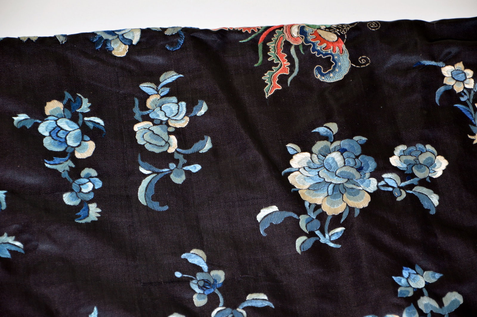 Chinese Embroidered Silk Robe - 15