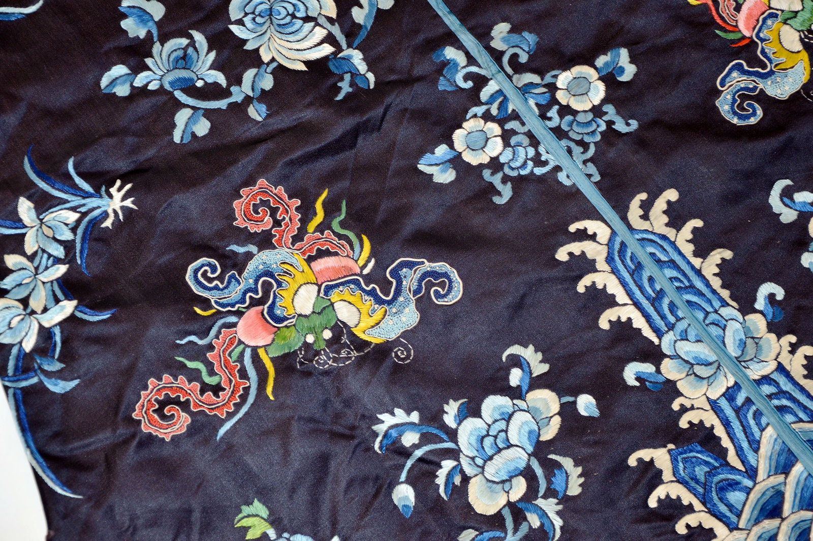 Chinese Embroidered Silk Robe - 4