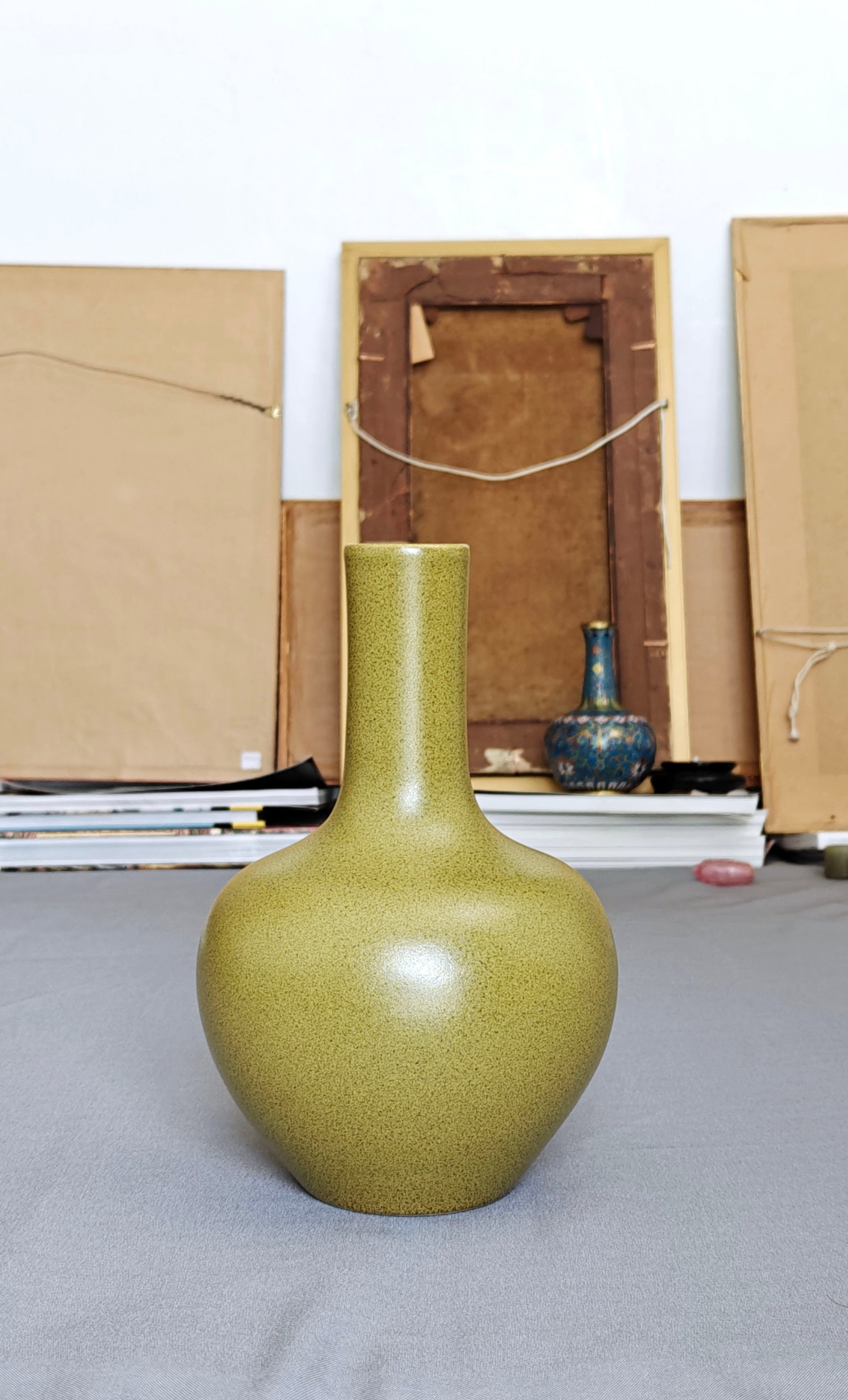 Chinese Teadust-Glazed Bottle Vase - 9