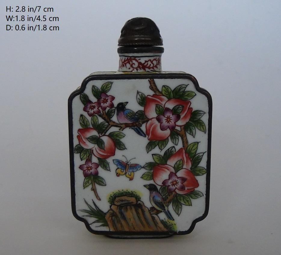 OLD CHINESE ANTIQUE BRASS SQUARE SNUFF BOTTLE QIAN LONG (1 of 11)