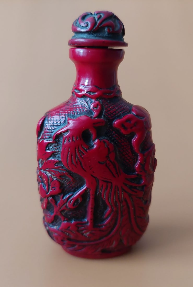 CHINESE ANTIQUE CORAL SNUFF BOTTLE PEACOCKES: THIS ITEM H: 3.3 in/8.2 cm W: 1.5 in/4 cm D: 1 in/2.5 cm Weight: 66 g. FEATURES 1. Hand carved peacocks, trees, and flowers 2. Peacocks are luck birds in Chinese culture. 3. Symbolical meanings: Auspi