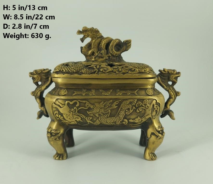 CHINESE INCENSE BURNER XUAN DE MARK: SIZE H: 5 in/13 cm W: 8.5 in/22 cm D: 2.8 in/7 cm Weight: 630 g. INFORMATION ON THIS ITEM Marked Da Ming Xuan De Nian Zhi.