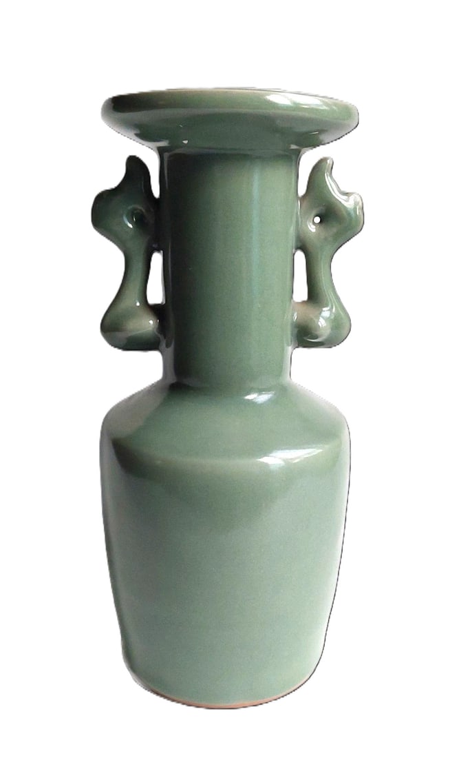 CHINESE ANTIQUE LONG QUAN KILM BEAN-GREEN GLAZE VASE WITH DOUBLE EARS: THIS ITEM H: 9.7 in/24.9 cm D: 4 in/10 cm Weight: 497 g. FEATURES 1. Marks on the fired-paint print: Customs Permission A09. 2. Mark in English: Shanghai China.3. Signed Lu Qinzhai February 18, 1921.