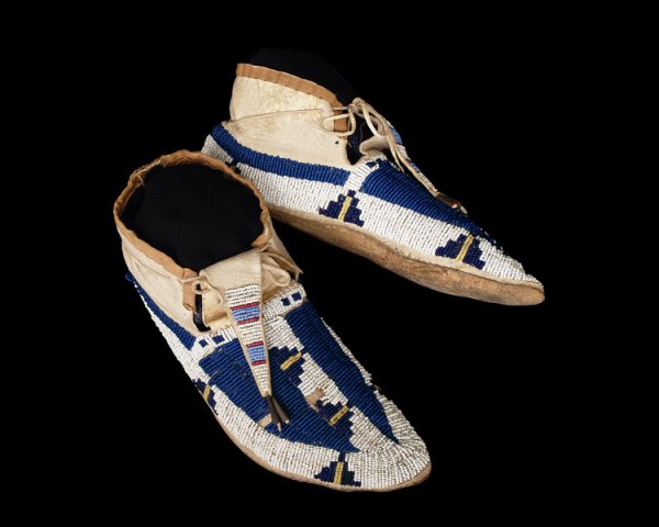 A pair of Sioux beaded moccasins, last quarter of