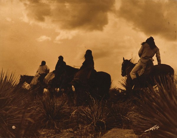 Edward Curtis 1868-1952; Before the Storm ; Oroto