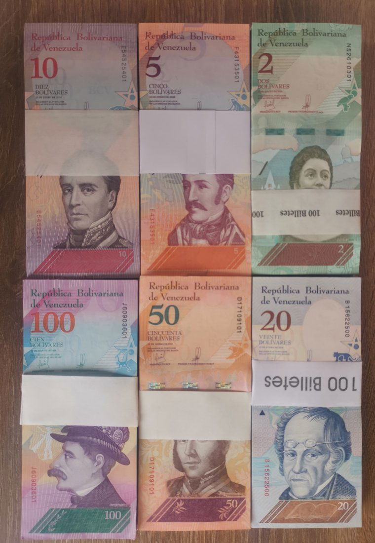 Venezuela SET (600) 2-100 Bolivares 2018 100 Sets! (1 of 2)