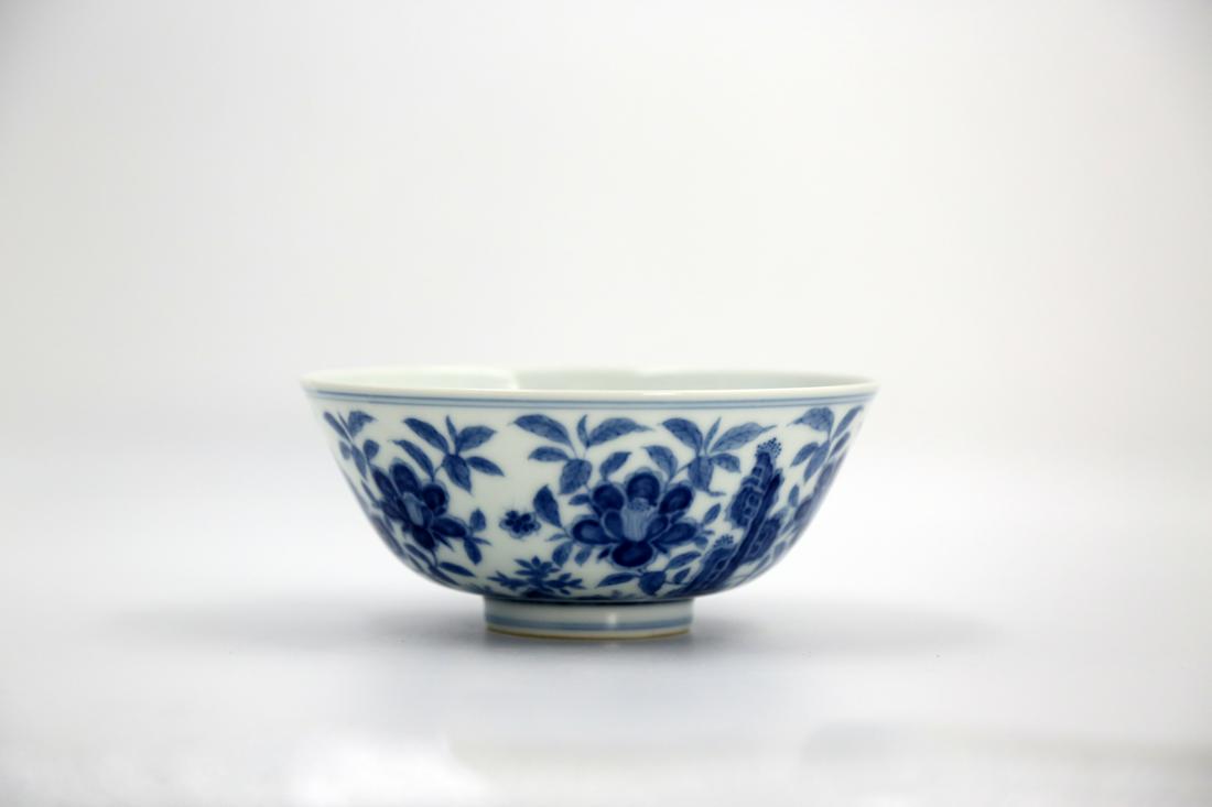Chinese Ming Dynasty Chenghua Blue And White Porcelain: Diameter 16cm