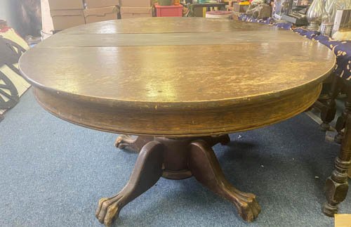 Antique Imported Claw footed Table With Extra Leaf: Antique Imported Claw footed Table With Extra Leaf, imported from Italy Size: (with leaf) 55" x 45" Height 31"