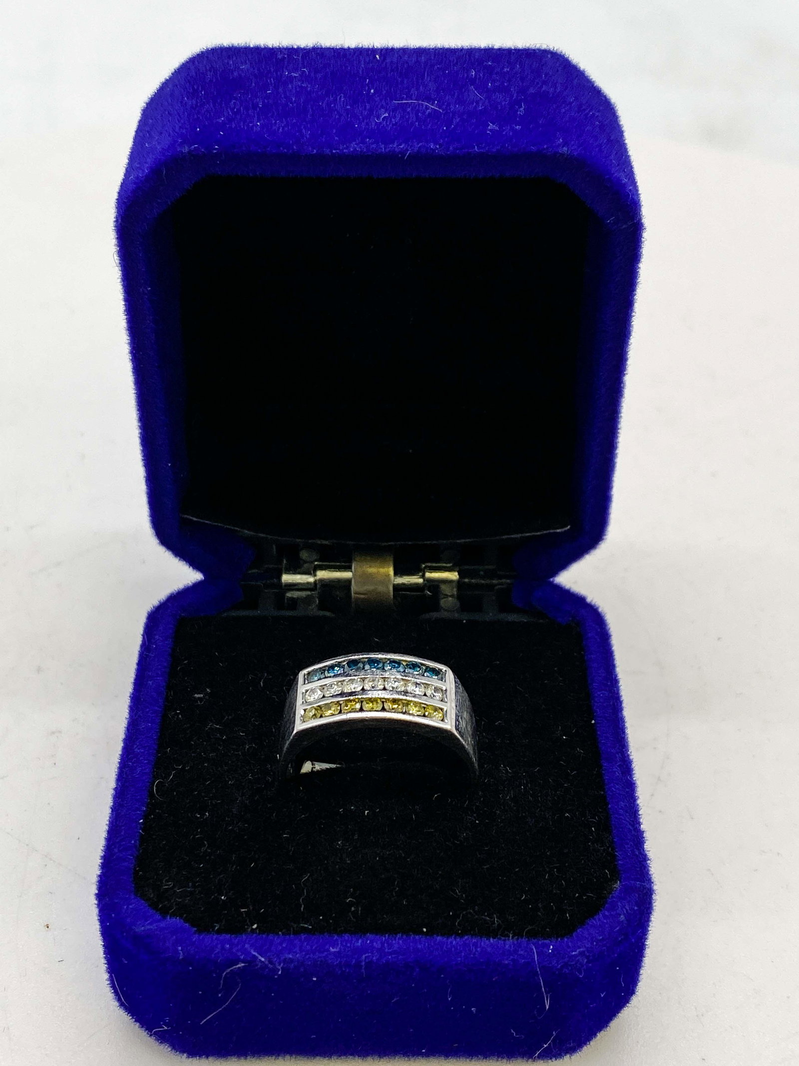 18k White Gold with 3 Rows of Colored Diamonds: 18k White Gold with 3 Rows of Colored Diamonds Size 7