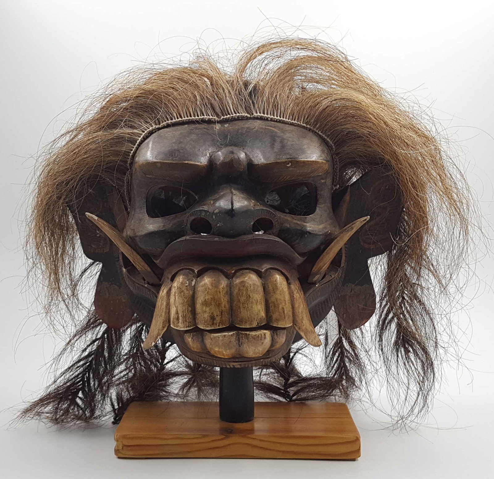 Protective demon '' KÁLA '' dance mask, Indonesia, (1 of 6)