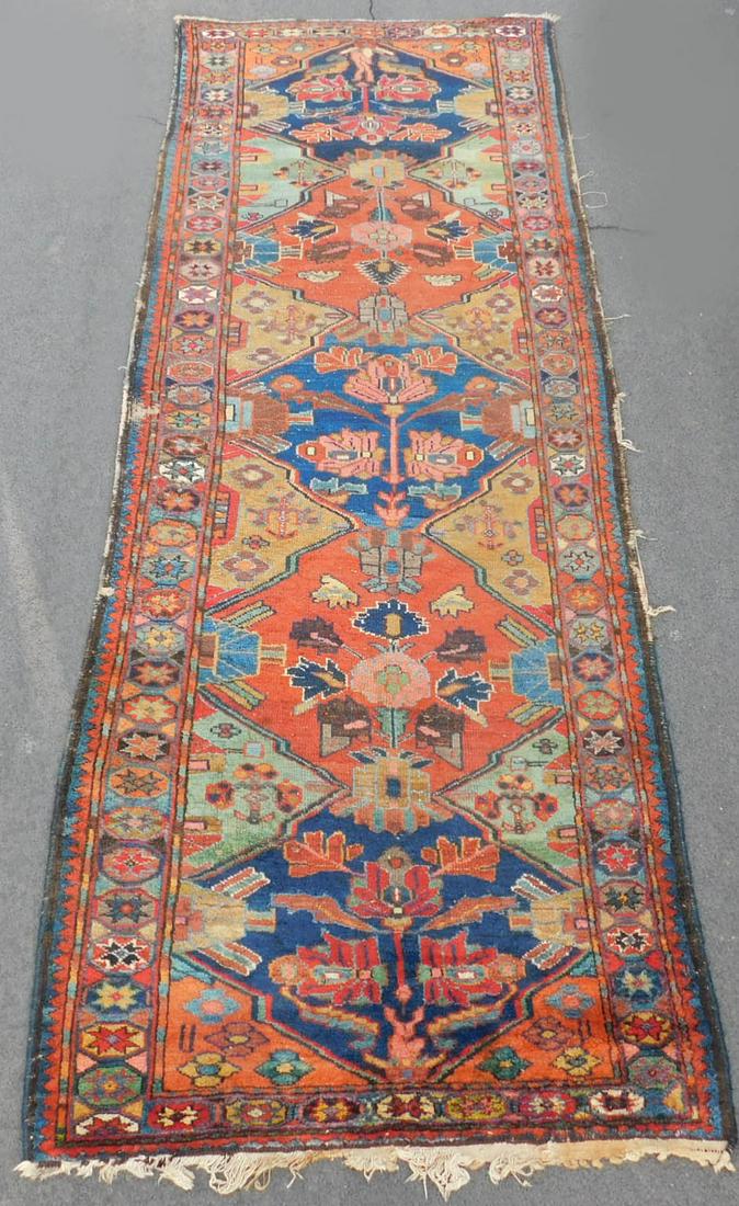 Karagöz Persian rug. Iran. Around 80 - 100 years (1 of 8)