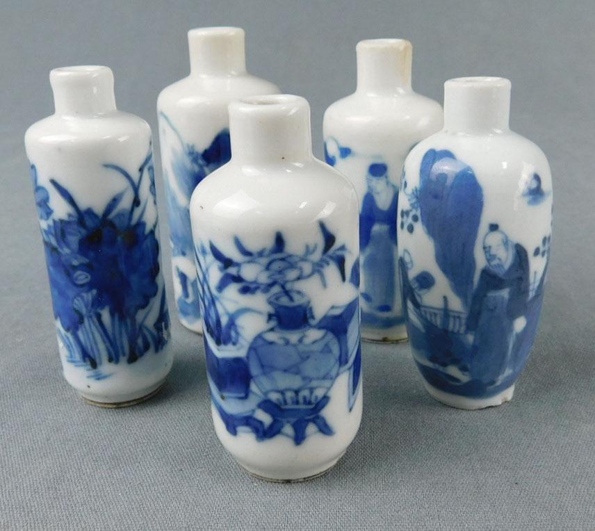 5 Snuff Bottles. (1 of 8)