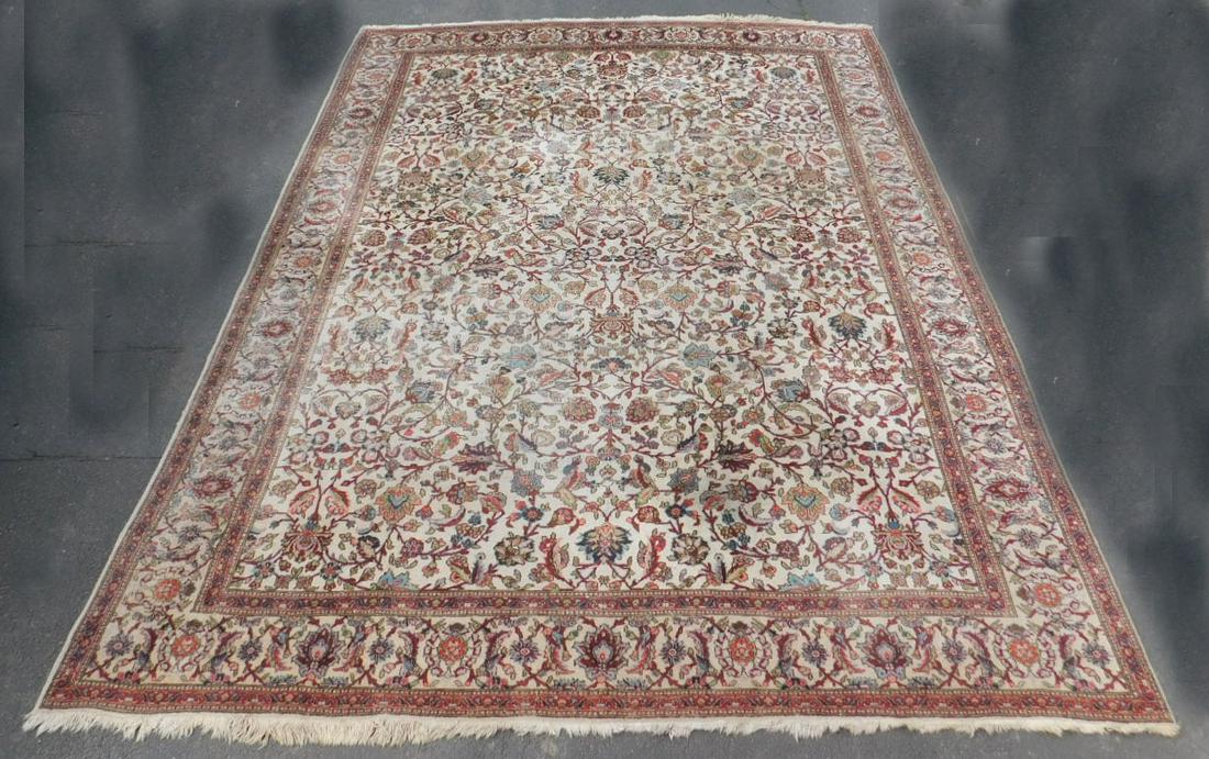 Tabriz carpet. Old. (1 of 11)