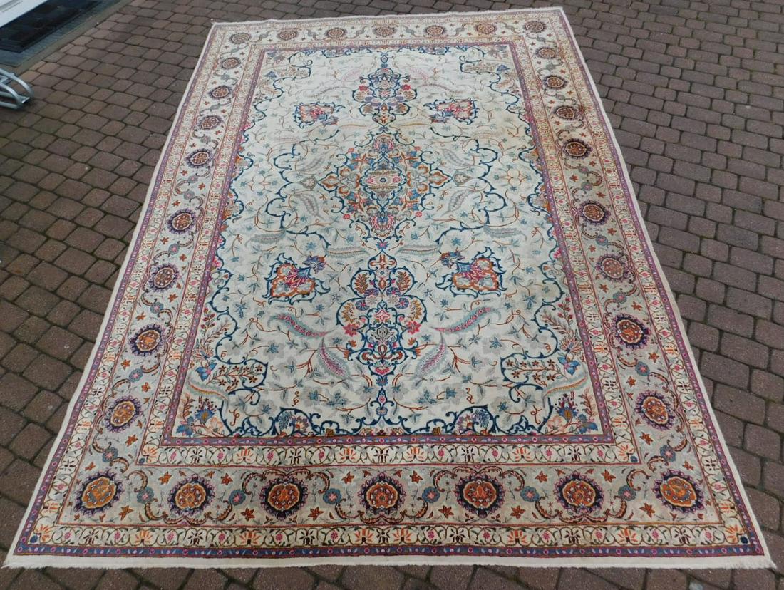 Keschan. Carpet. "7 colors". Medallion./Keschan. (1 of 9)
