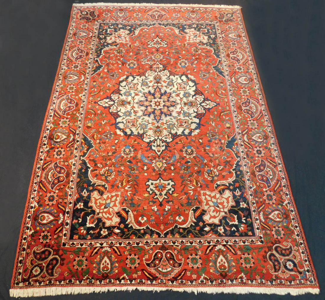 Bakhtiar tribal rug. Old. Medallion./Bachtiar (1 of 8)