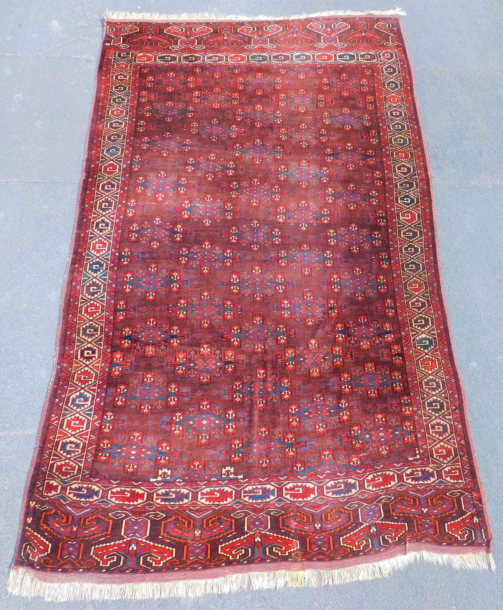 Jomud Hauptteppich. Stammesteppich mit Kespe Gülls. Antik. (1 of 14)