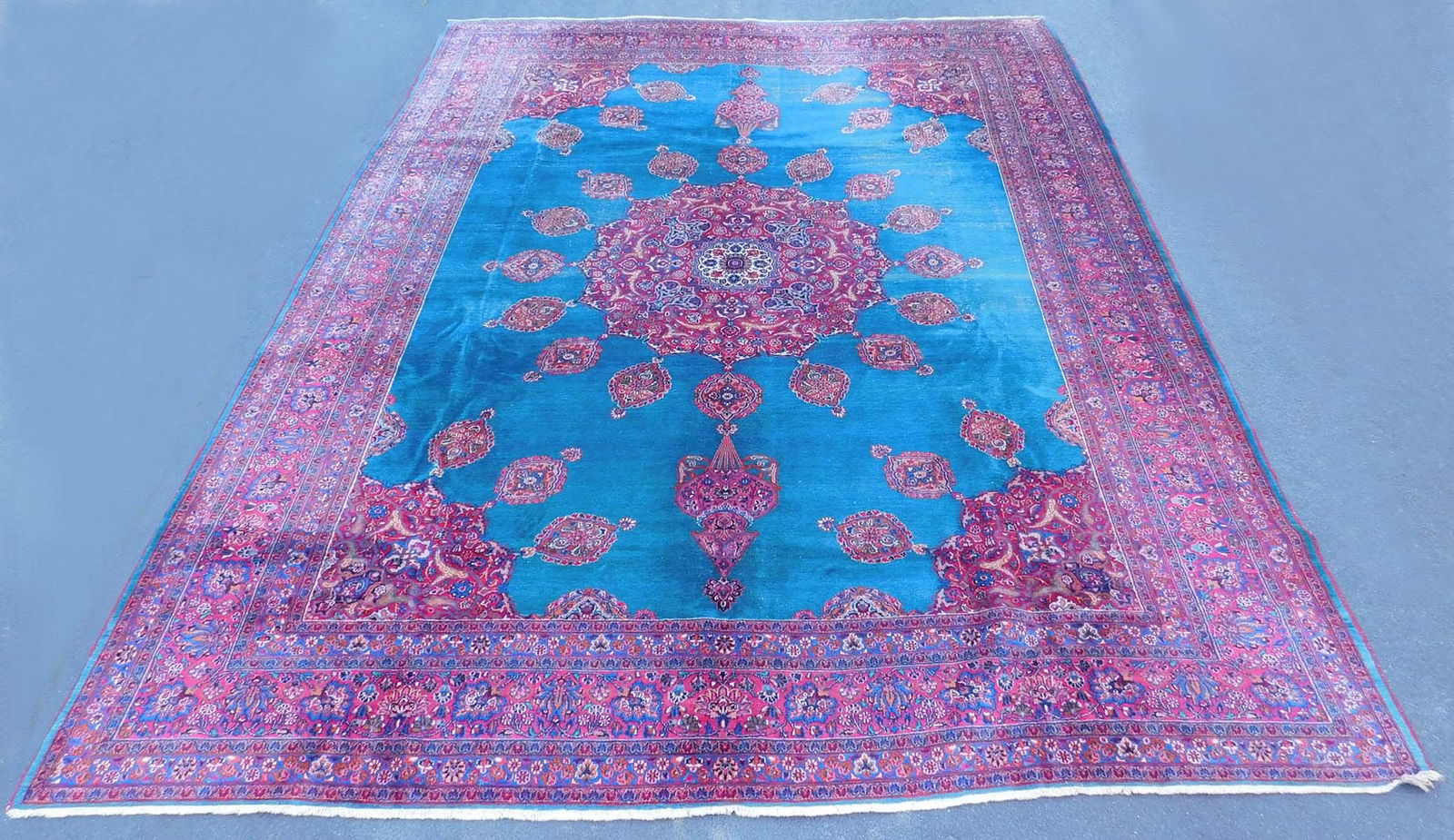 Mesched. Chorasan. Khorasan oder Khurasan. Teppich. Antik. (1 of 20)