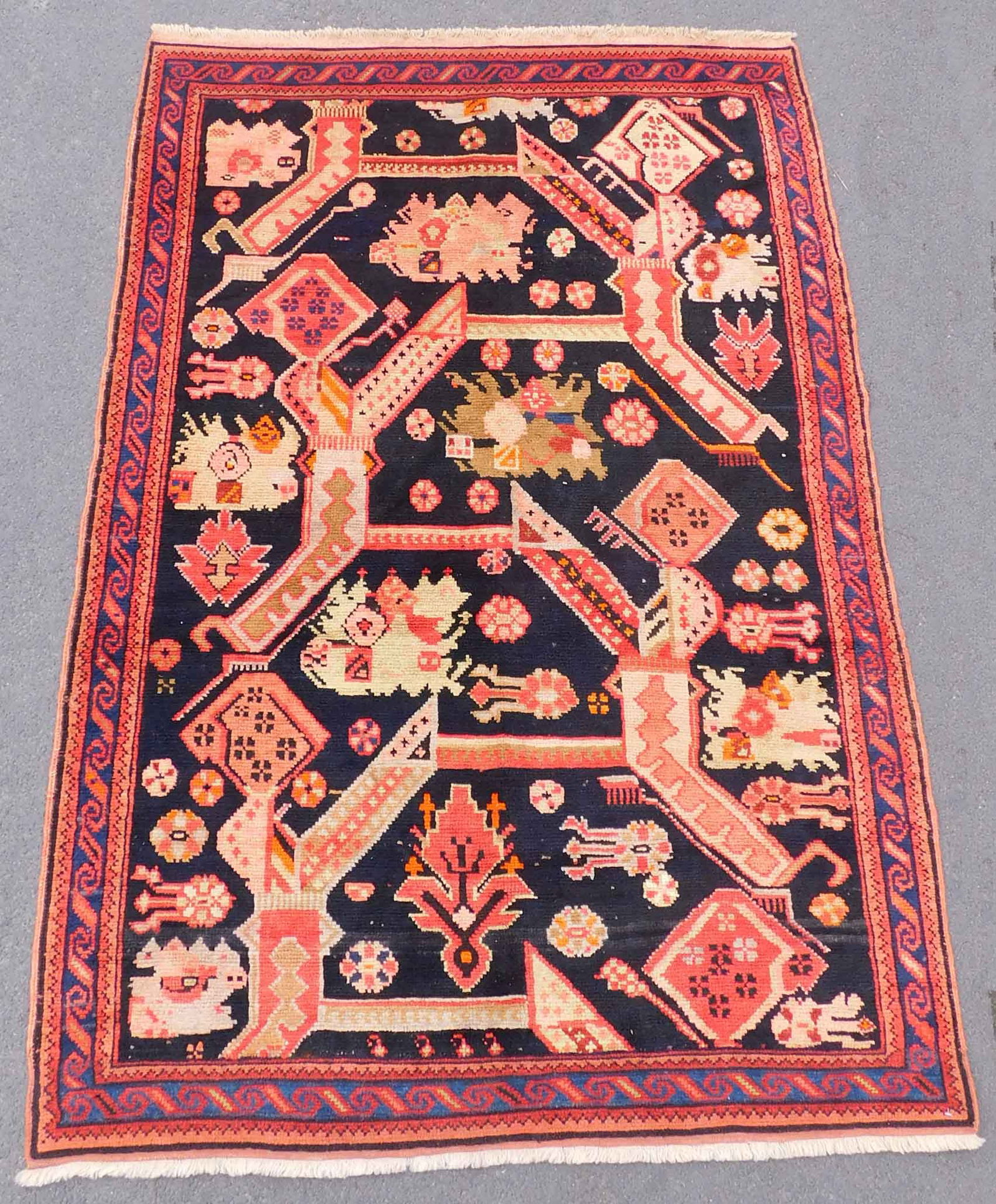 Karabagh Teppich. Kaukasus. Antik. (1 of 6)