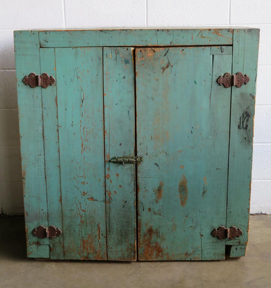 Old 2 door make-do cupboard in original green paint, (1 of 2)