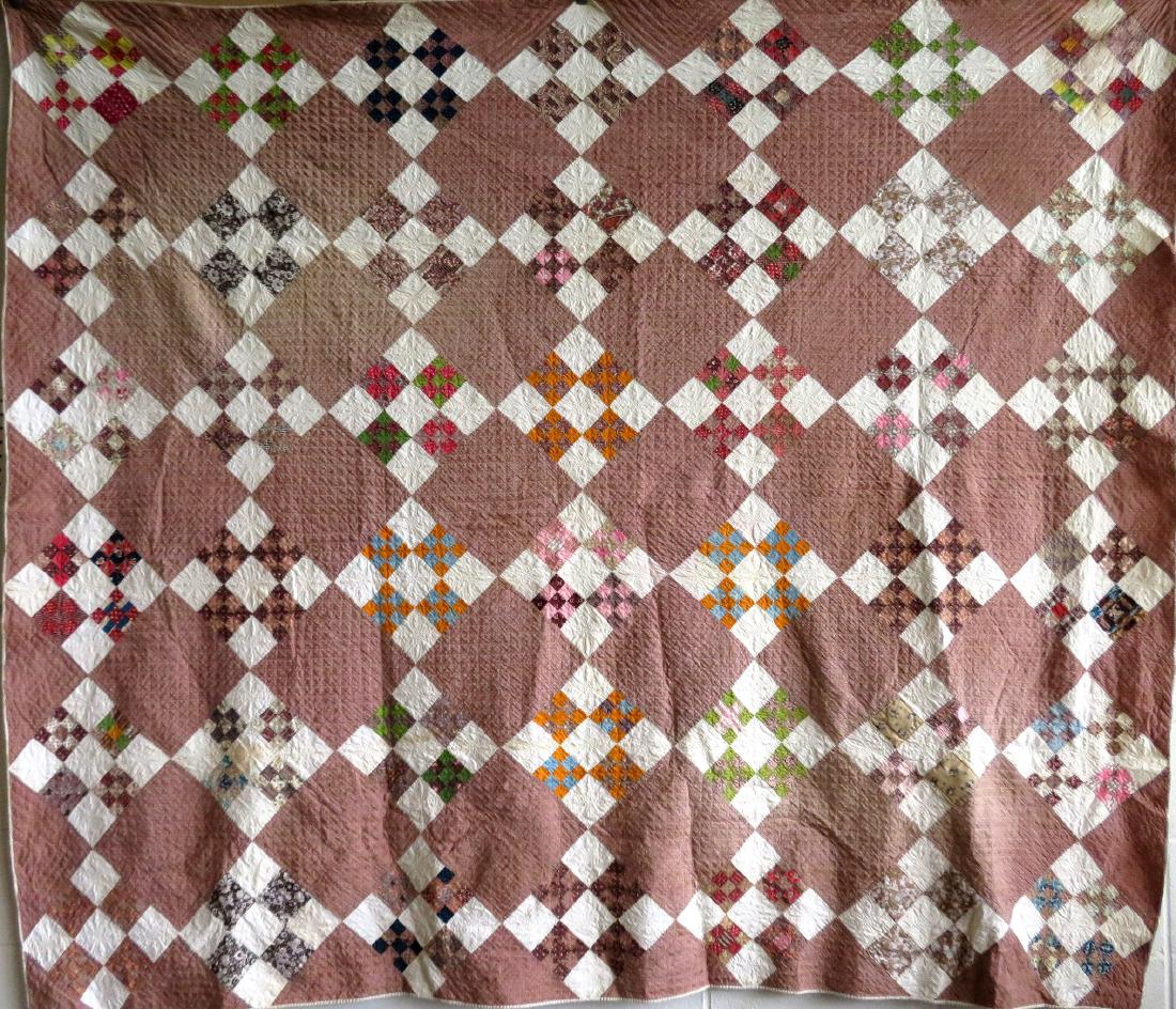 Very fine patchwork quilt in the nine-patch pattern, (1 of 5)