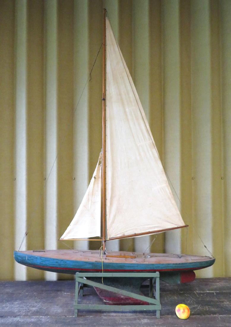 Large wooden handmade wooden pond yacht in original (1 of 7)