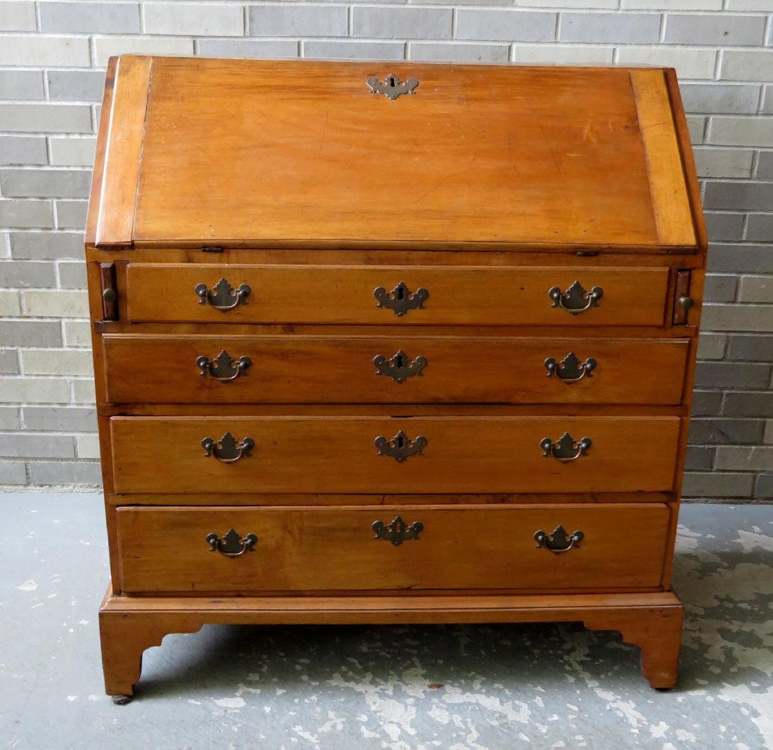 Country Chippendale Slant Front Desk In Cherry Wood