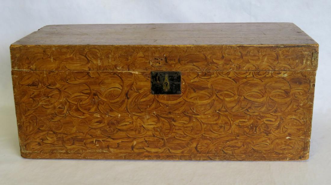Sponge decorated poplar wood box, rectangular shape,: Sponge decorated poplar wood box, rectangular shape, decorated with brown and mustard colored curls, original lock, mid 19th century - Minor surface wear to top, overall very good condition - 30"W x 1