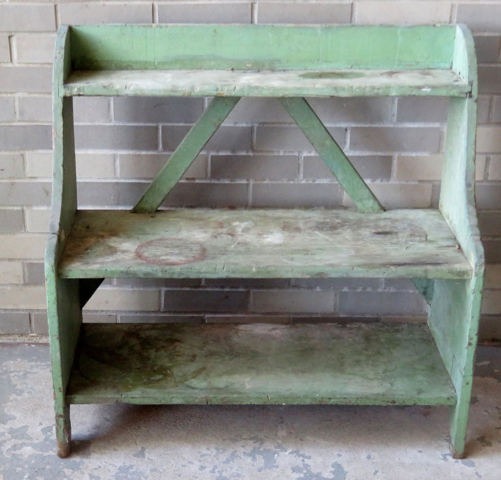 Antique Bucket Bench Apr 12 2019 Hartzell S Auction Gallery