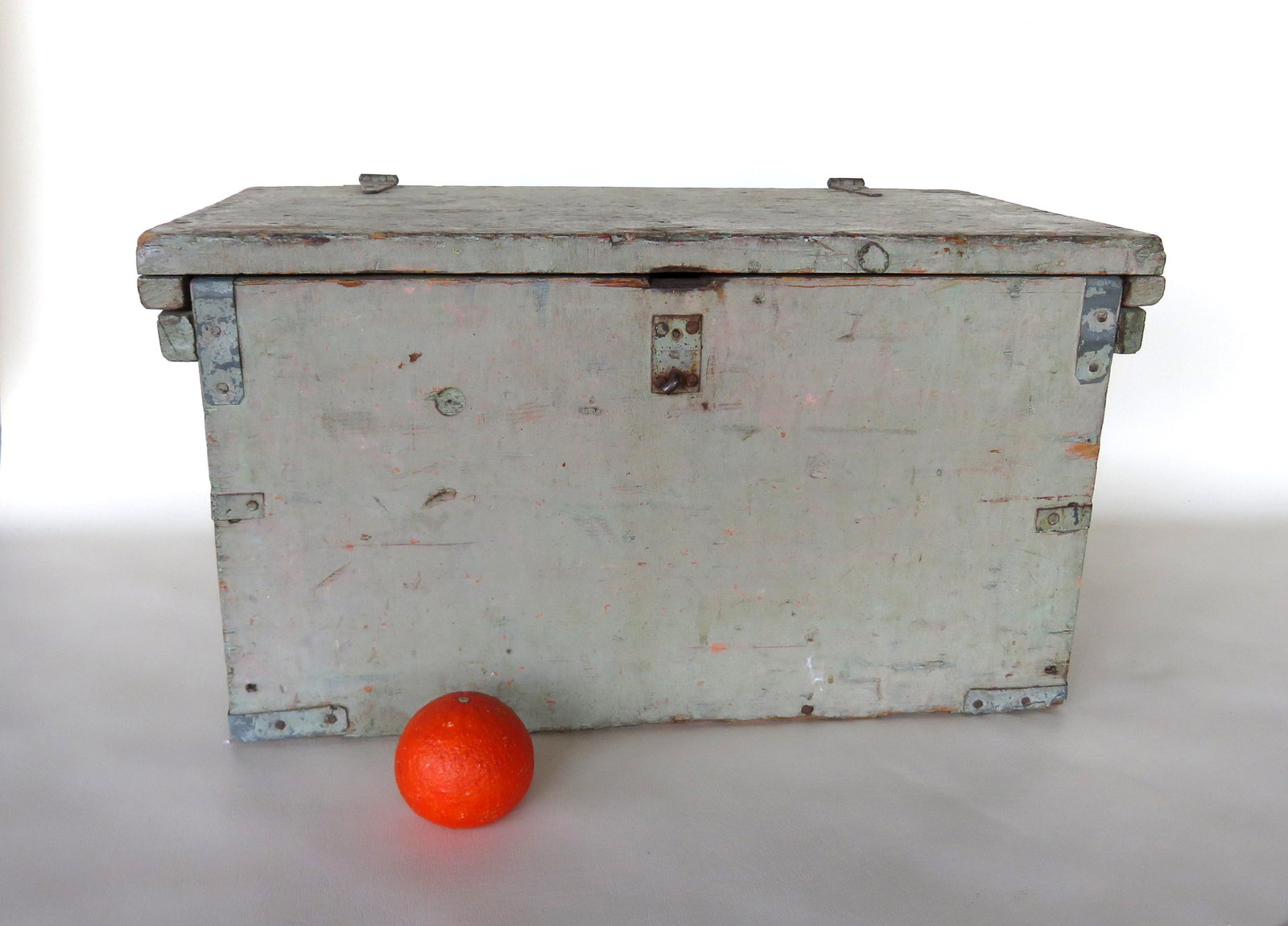 Wooden storage box - Dr. Schreiber Esopus NY circa 1850: Wooden storage box with cleats on edge of lid, square nail construction, in old light green wash paint over stenciled sides that reads "Dr. Schreiber / Esopus N.Y. / No. 3" - other illegible stencilin