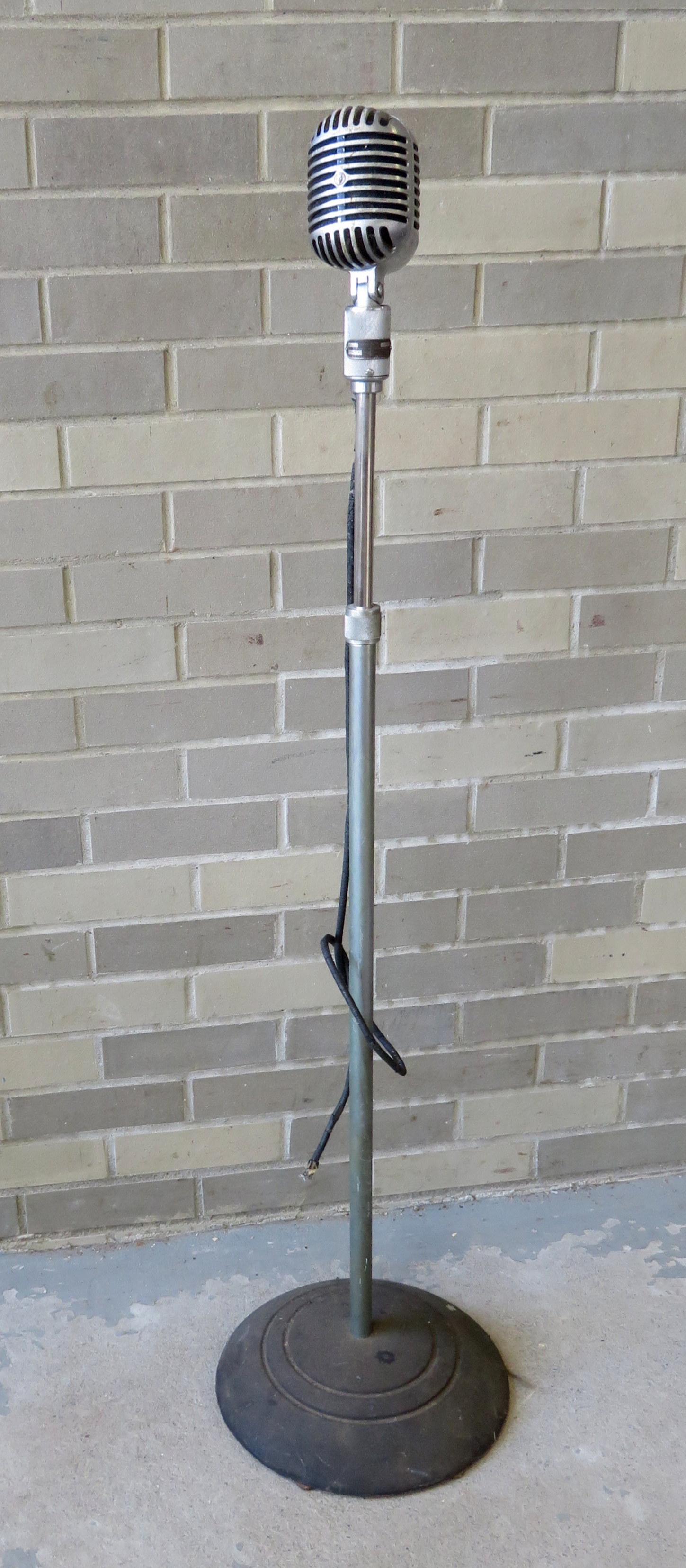 An adjustable floor standing "Unidyne Directional: An adjustable floor standing "Unidyne Directional Dynamic Microphone", Model 5568, by Shure Brothers. Needs rewiring and has not been tested. Height in lowest position 41 1/4".