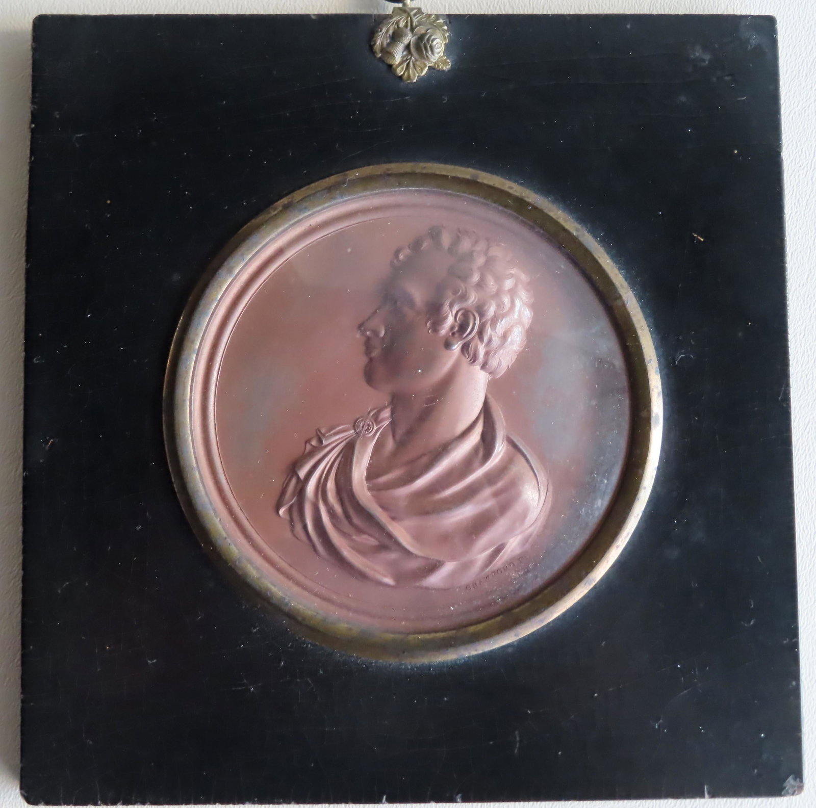 Thomas Gibson Crawford (American March 22, 1814 â€“: Thomas Gibson Crawford (American March 22, 1814 â€“ October 10, 1857). A framed lead relief sculpture of an Greek or Roman gentleman with traces of original bronze finish, signed "Crawford Ft" - 