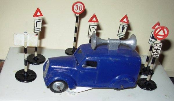 Dinky, Loud Speaker van 34c ('48) & six road signs: Dinky, Loud Speaker van 34c ('48) & six road signs 591 ('59)