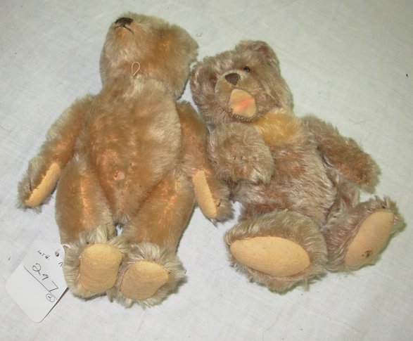 Two jointed Teddy Bears, one with Steiff button in: Two jointed Teddy Bears, one with Steiff button in ear - 8" & 9" H