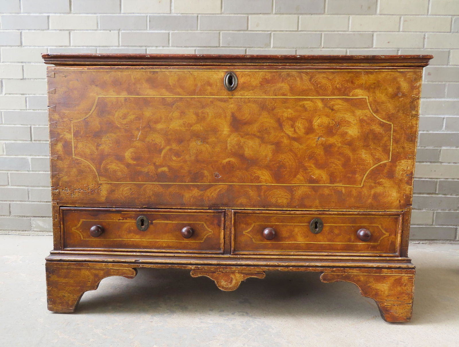 An exceptional sponge grain painted blanket box of (1 of 16)