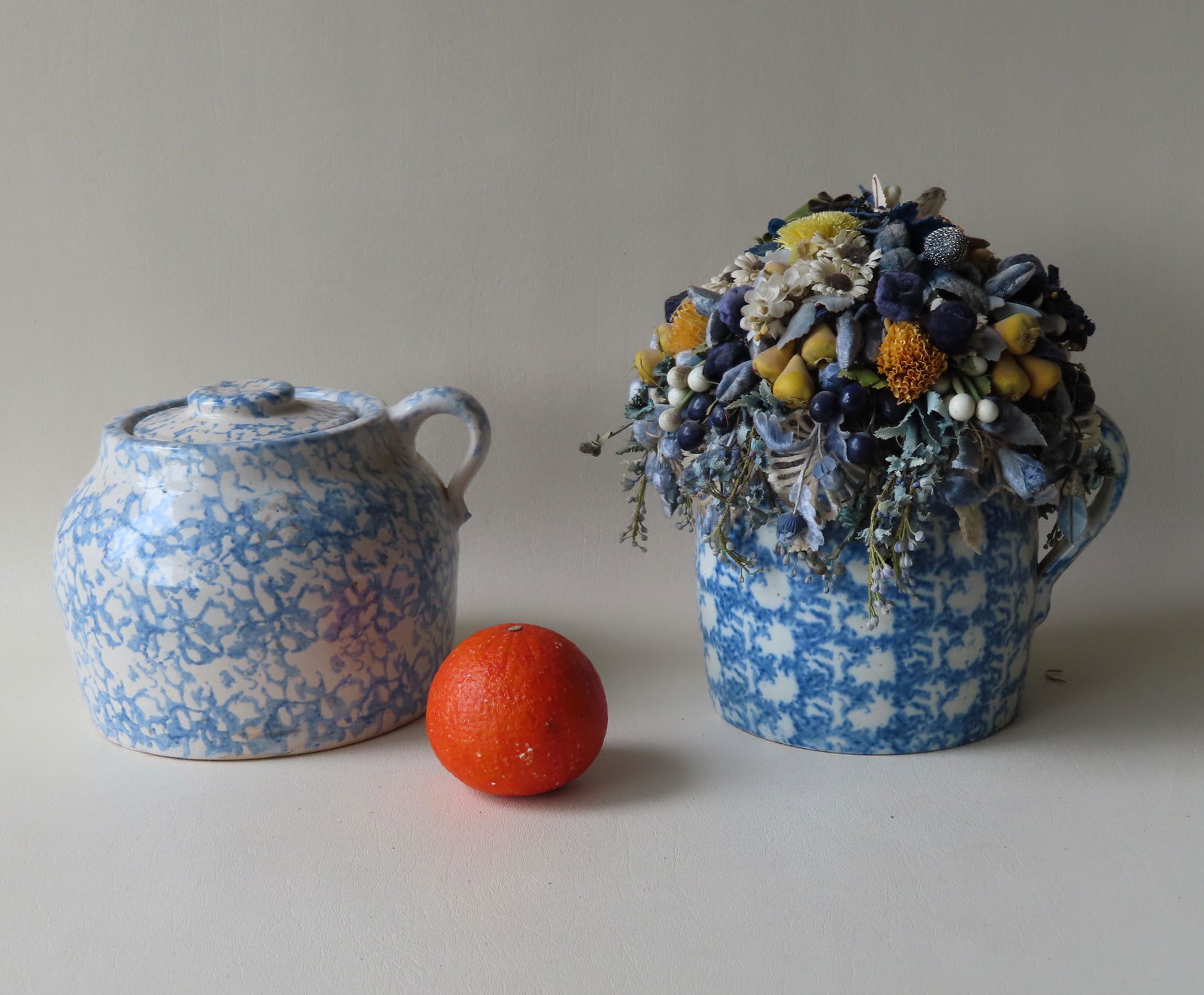 Two pieces of blue and white sponeware. The first a (1 of 9)