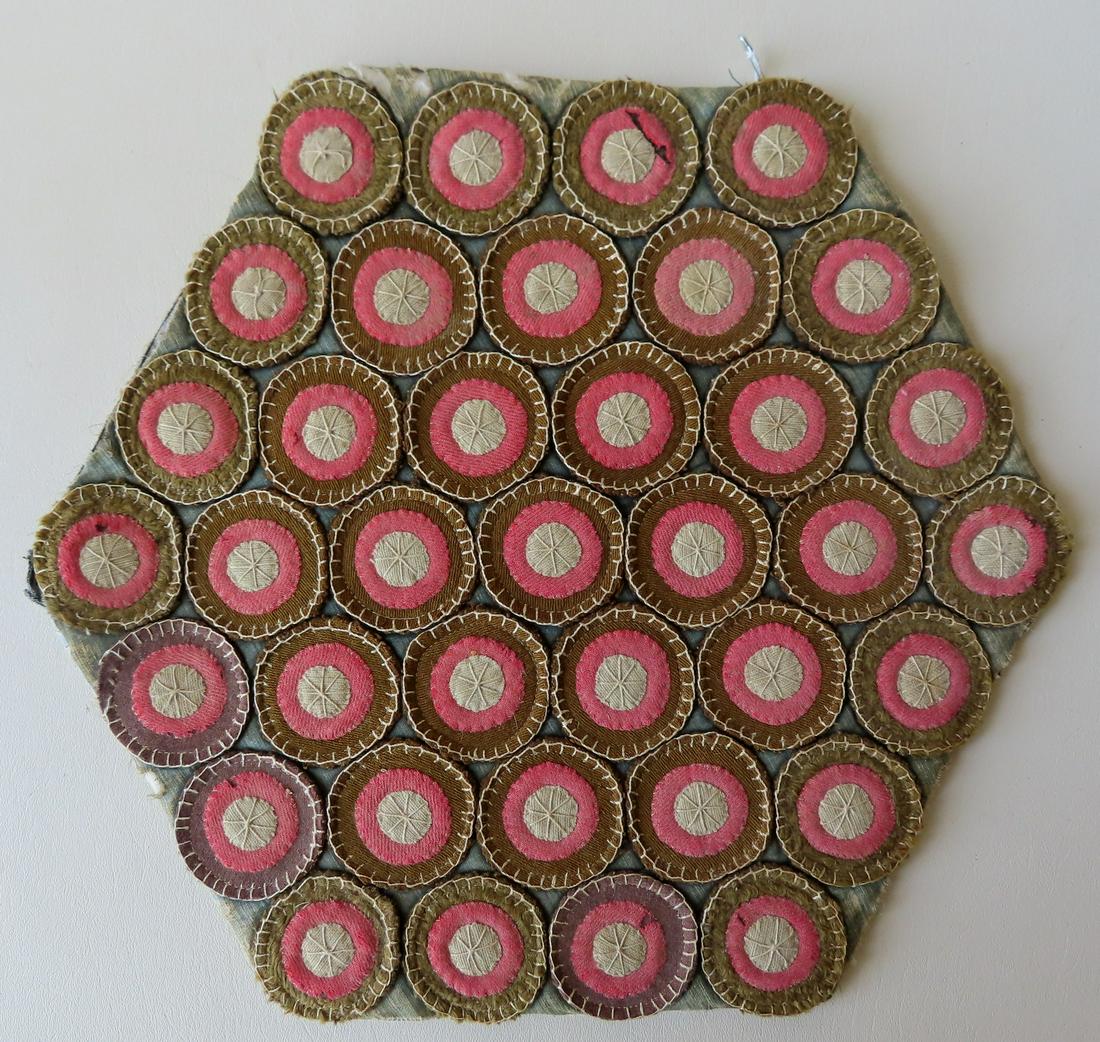 A small hexagonal shaped penny table rug/mat, 19th (1 of 3)