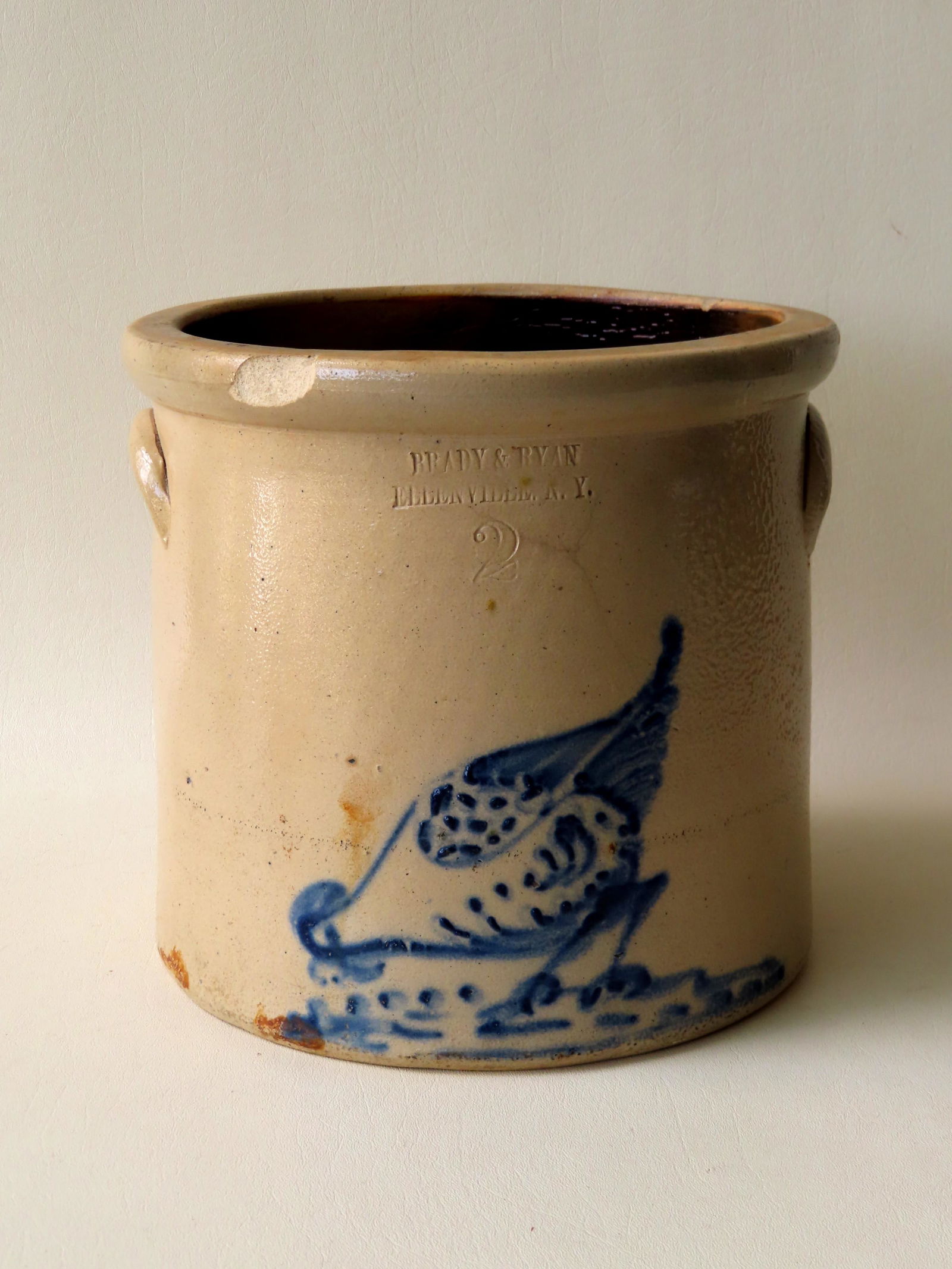 Chicken pecking corn stoneware crock with impressed (1 of 6)