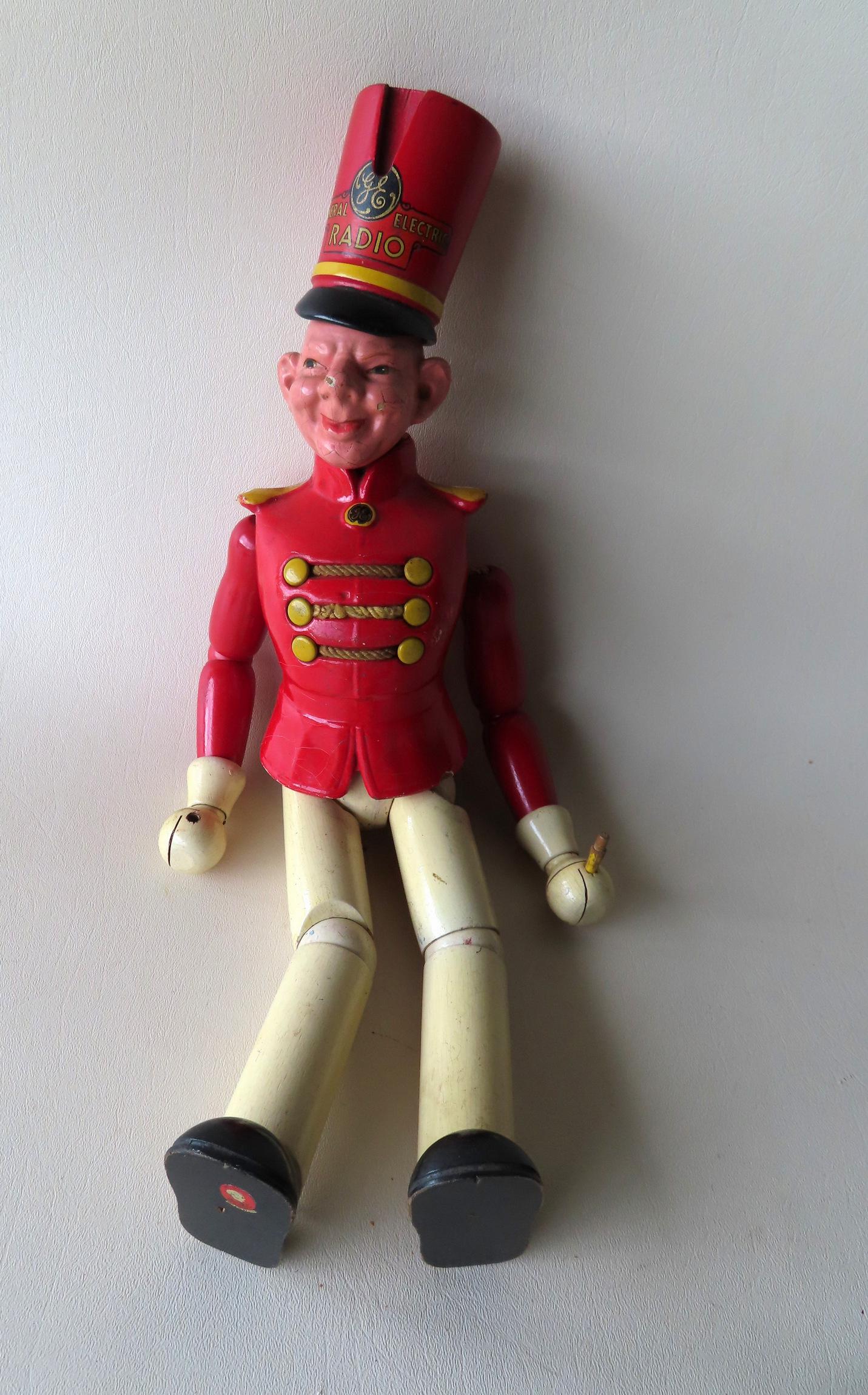 General Electric Radio advertising jointed doll, Bandy, (1 of 5)
