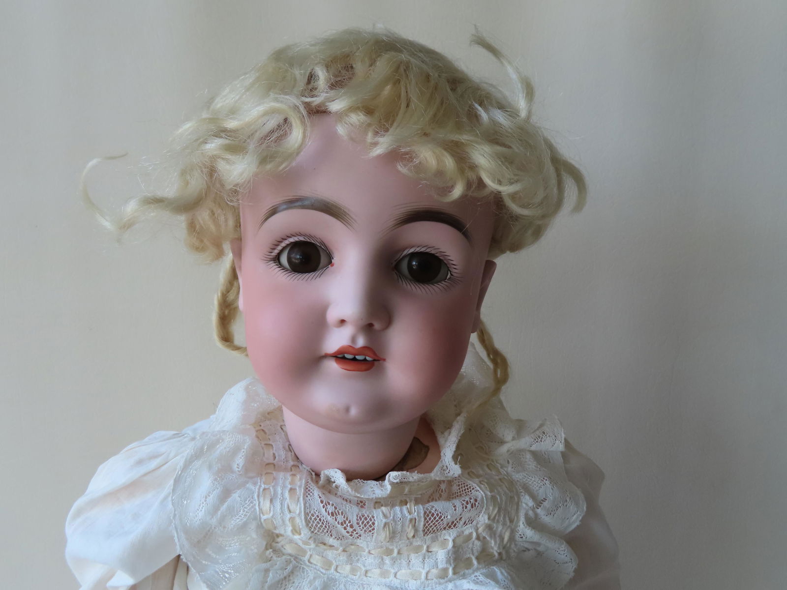 Kestner doll, mold #146-16 with bisque head, (1 of 12)