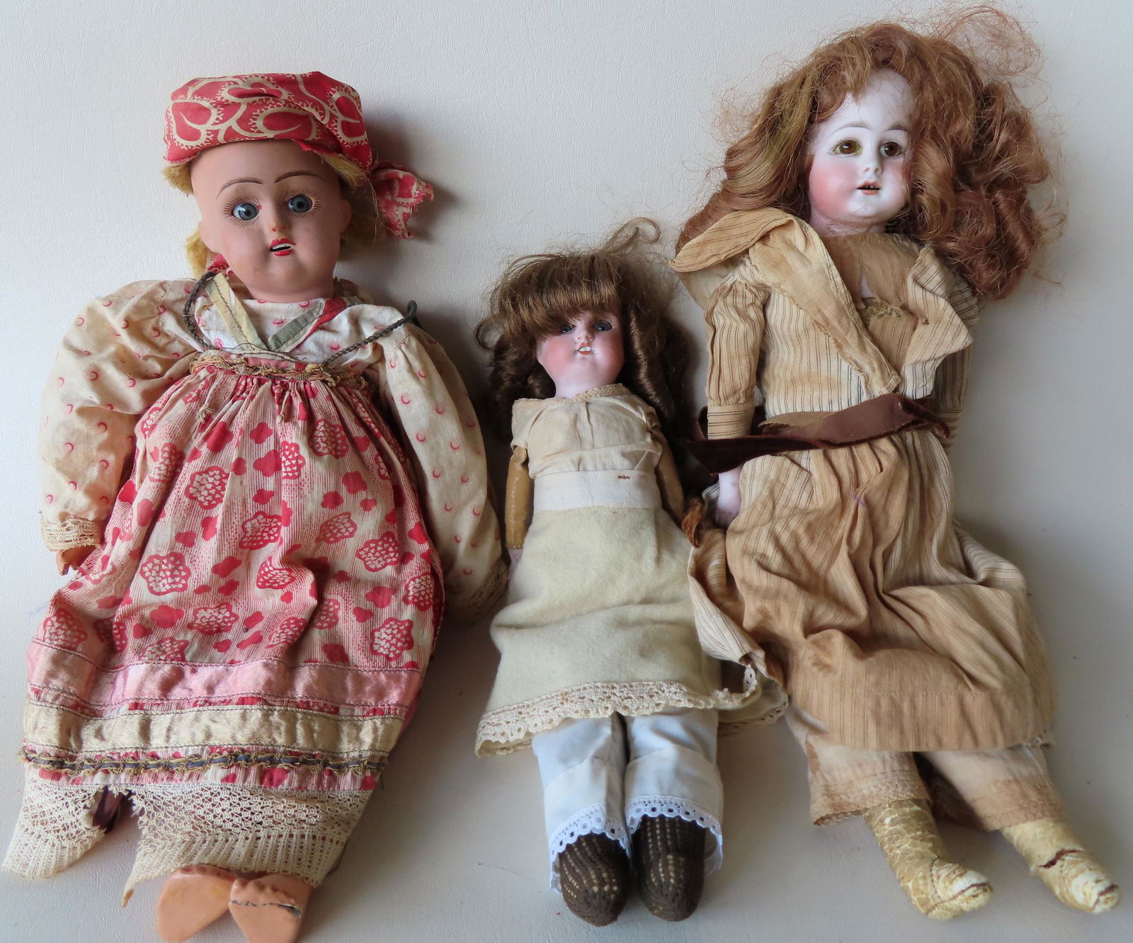 Grouping of 3 German dolls: 1) Sleepy blue eyes, hand (1 of 13)