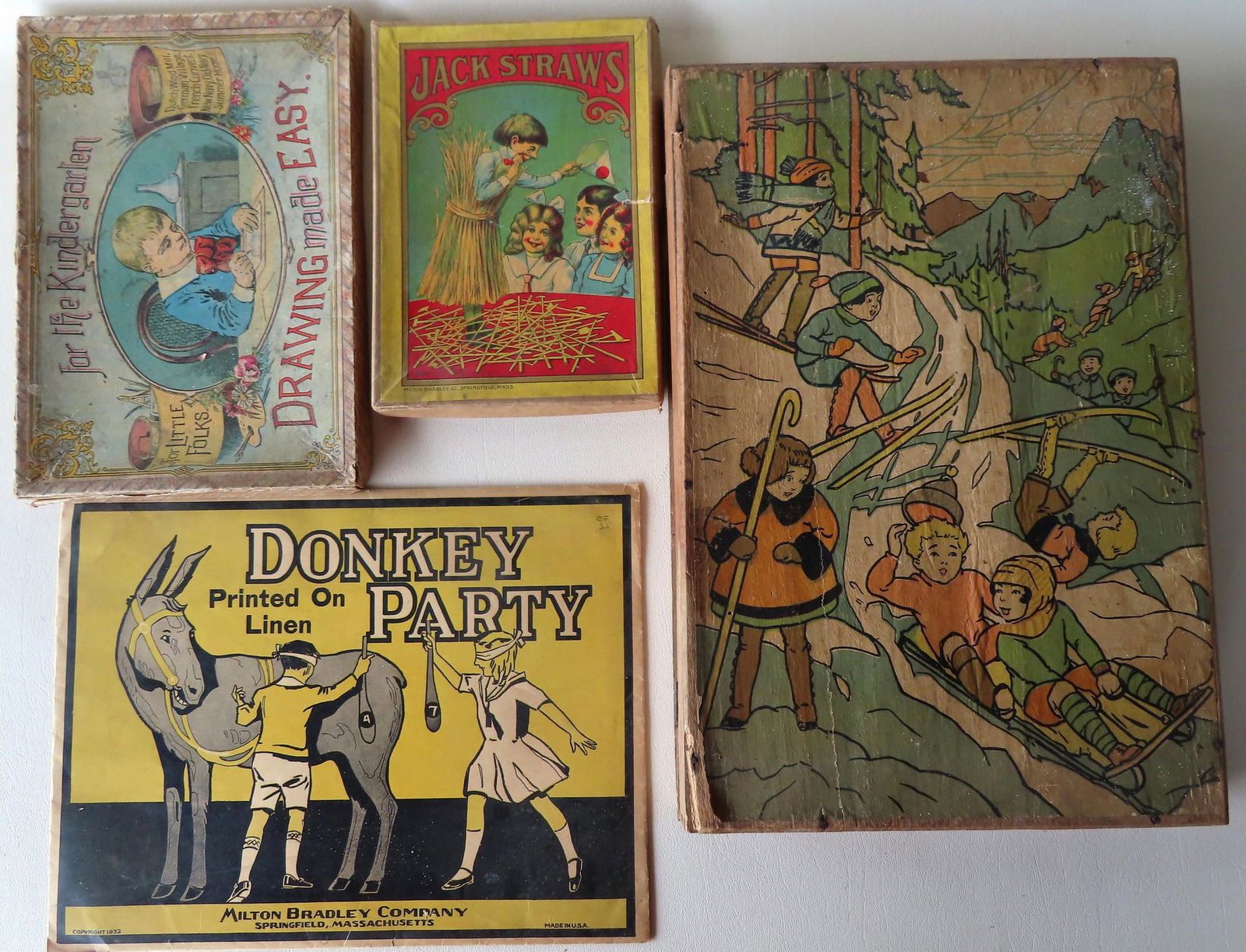 Grouping of vintage toys/games including: A Victorian (1 of 8)