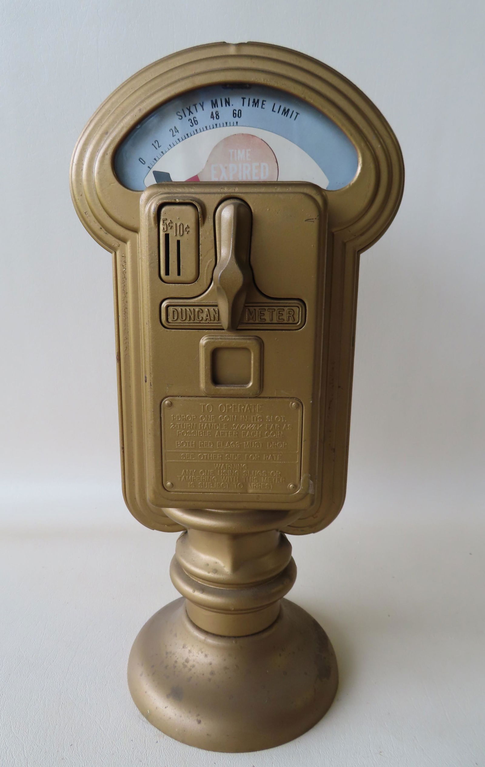 Vintage cast iron 5 & 10 cents parking meter, (1 of 7)