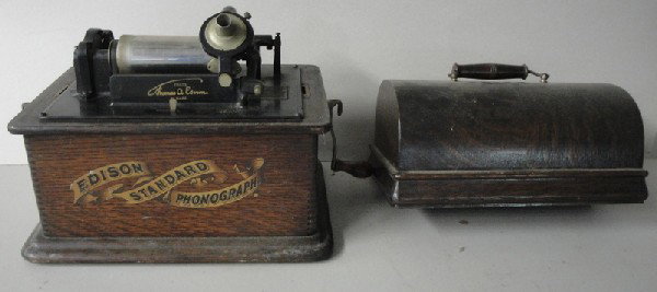 Edison cylinder phonograph in oak case.: Edison cylinder phonograph in oak case.